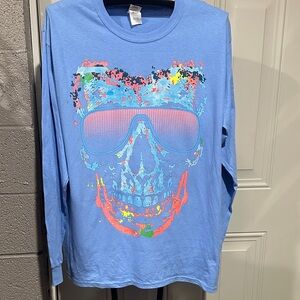Gildan Blue Long Sleeve Tee with Colorful Skull Design